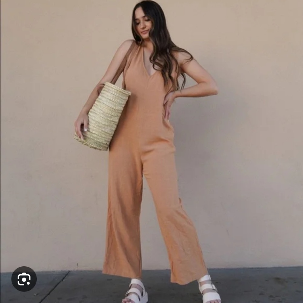 Carly Jean Los Angeles- Kina jumpsuit, linen blend